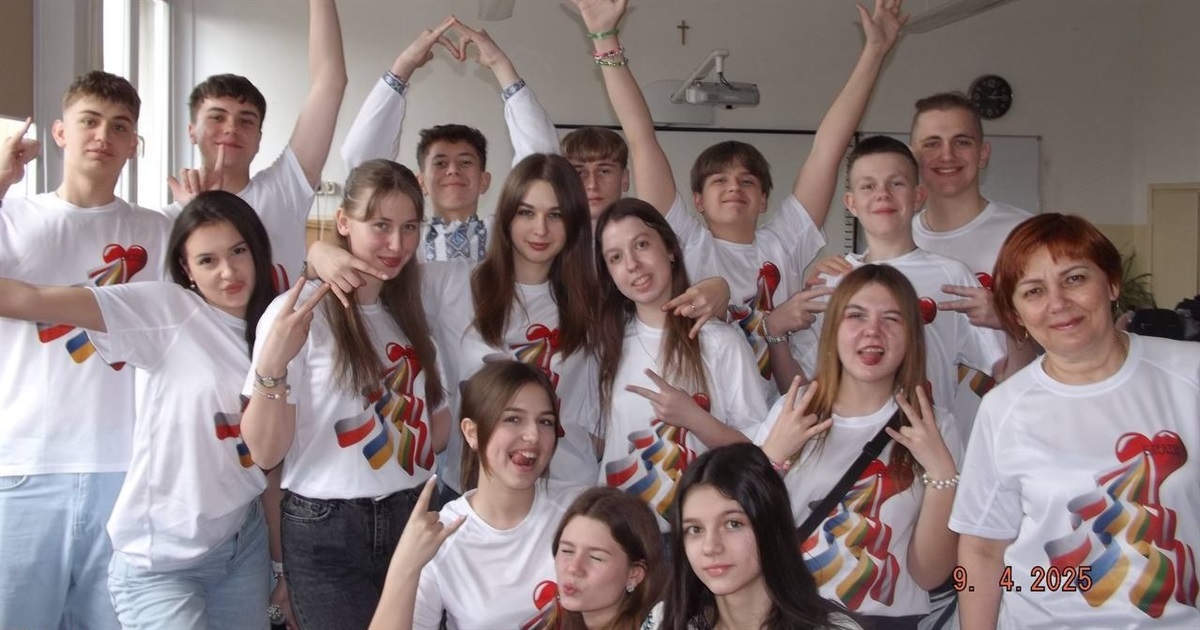 Новини воєнного часу. Міжнародна співпраця, ремонт укриття, майстер-класи
