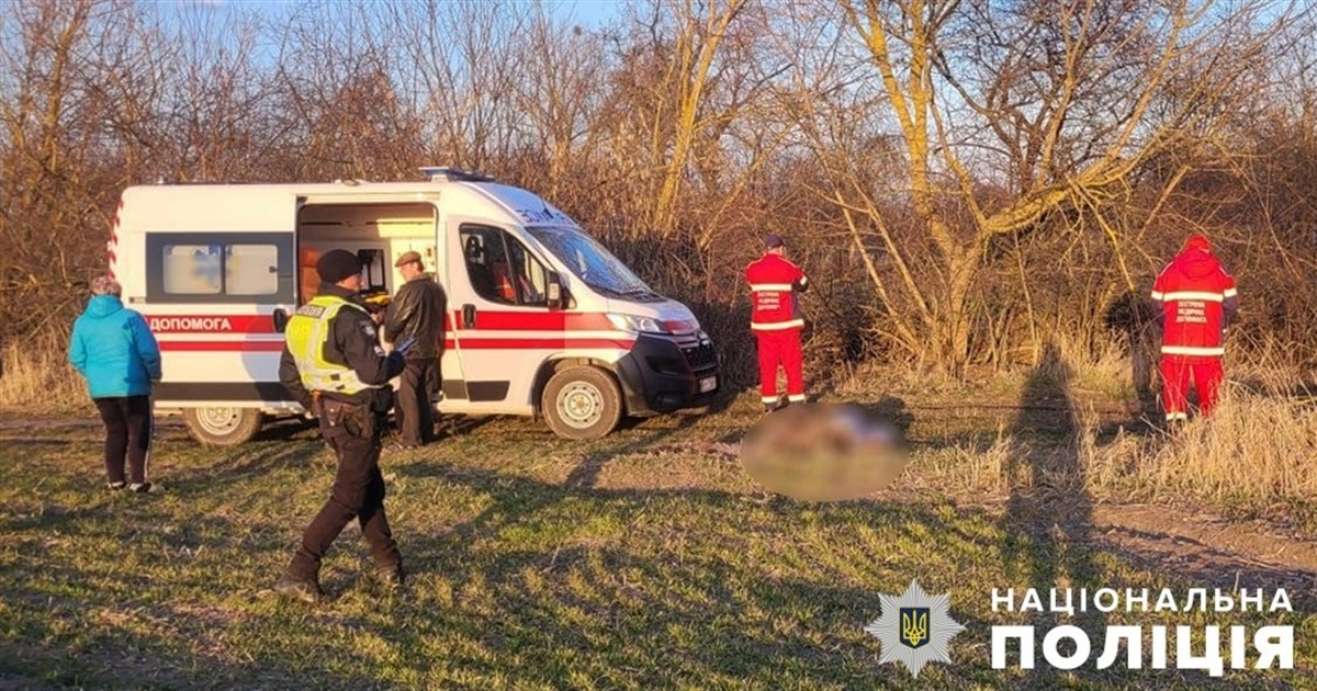 Двоє загиблих та один поранений: на Житомирщині два чоловіки підірвали себе гранатами