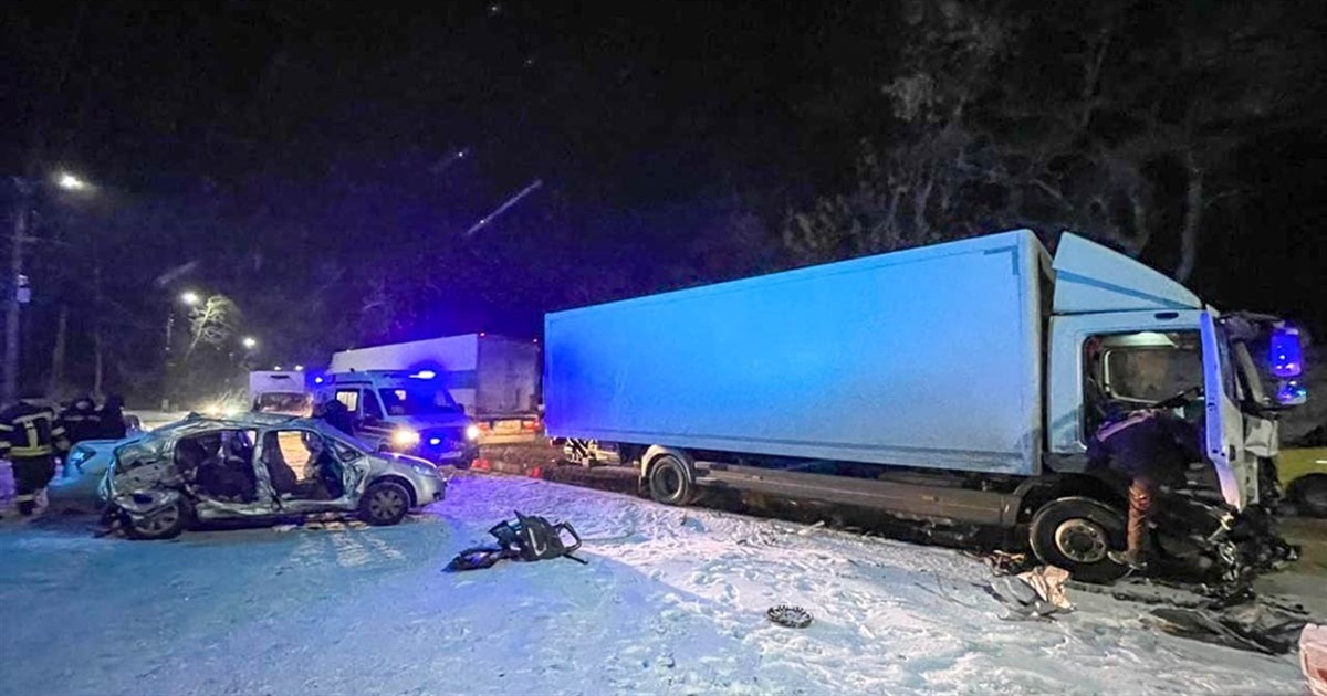 ДТП на виїзді з Кагарлика: загинув пасажир легковика, є травмовані
