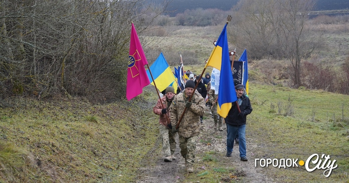 Війна забрала ще одного Героя: у Клиновому попрощалися з Миколою Підкаміним