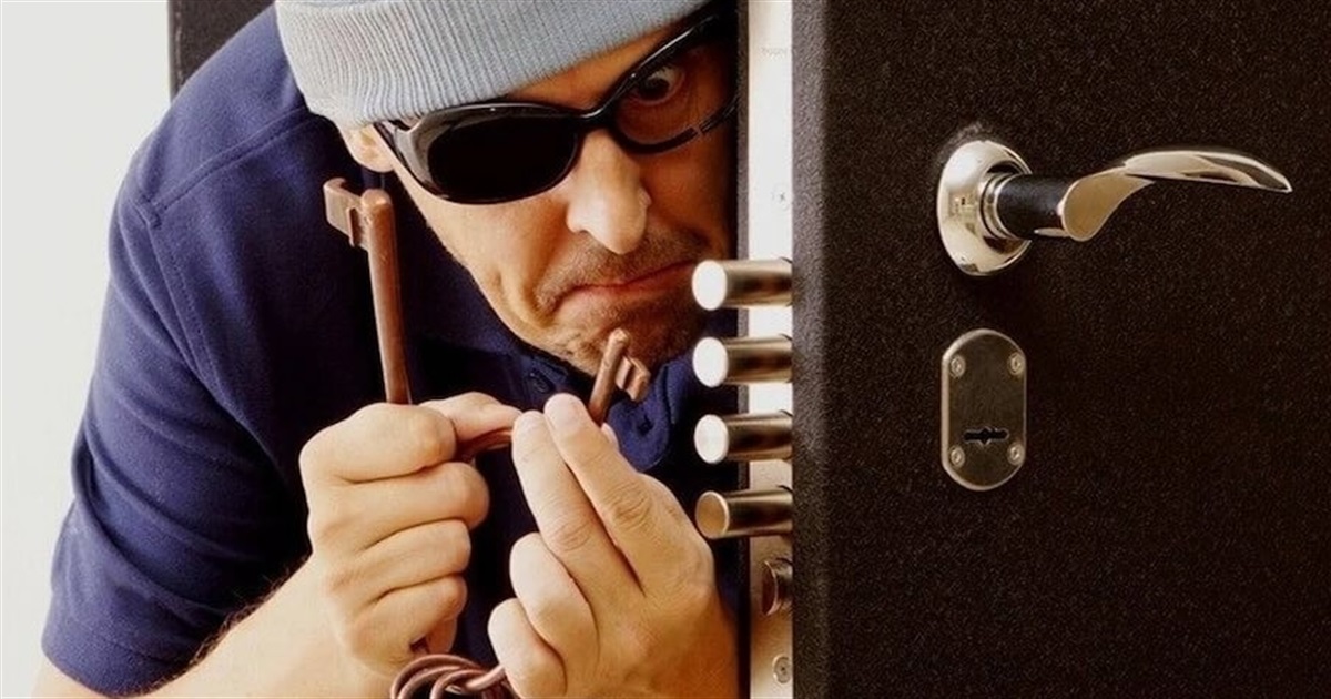 У центрі Ізмаїла обікрали будівельний магазин