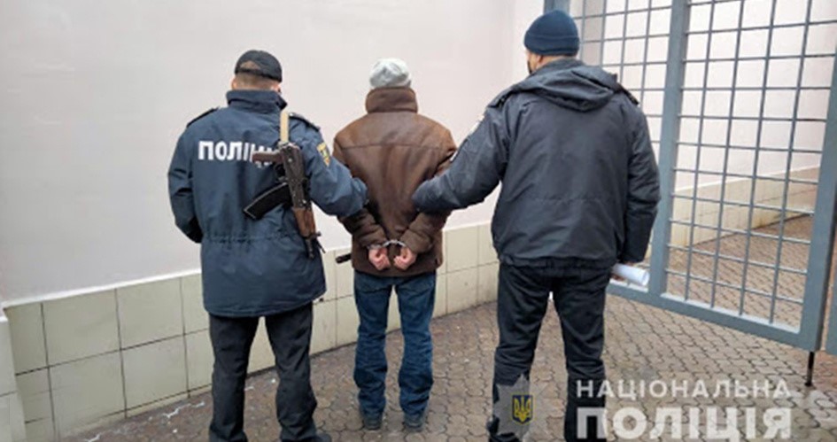 Правоохоронці Покровська затримали трьох злочинців, які переховувалися від слідства