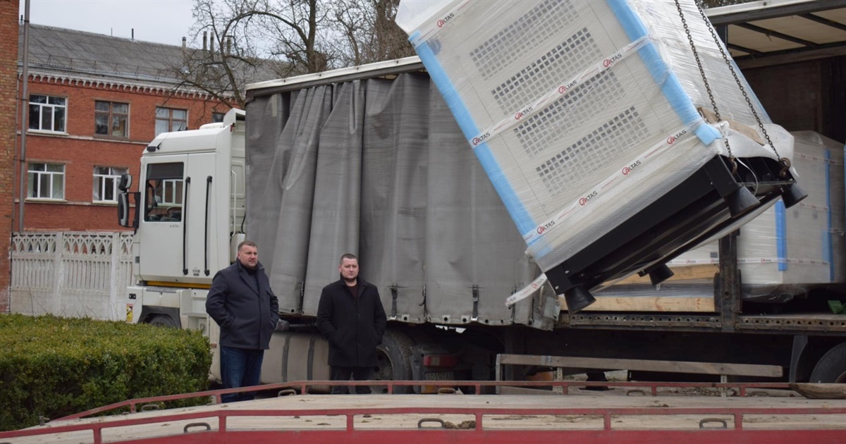 Жмеринка продовжує співпрацю заради інвестицій для громади: потужний генератор для лікарні