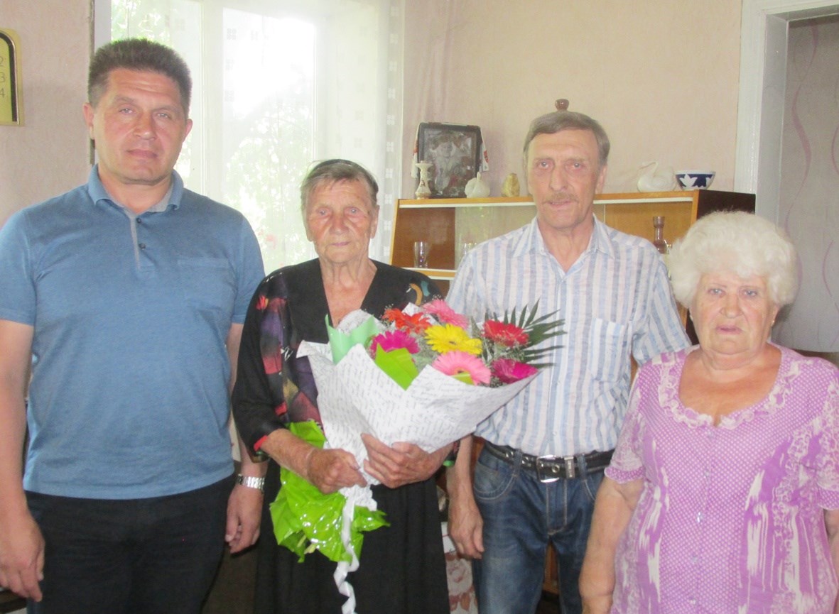 Привітання з 90-річчям приймала мешканка селища Шевченка 