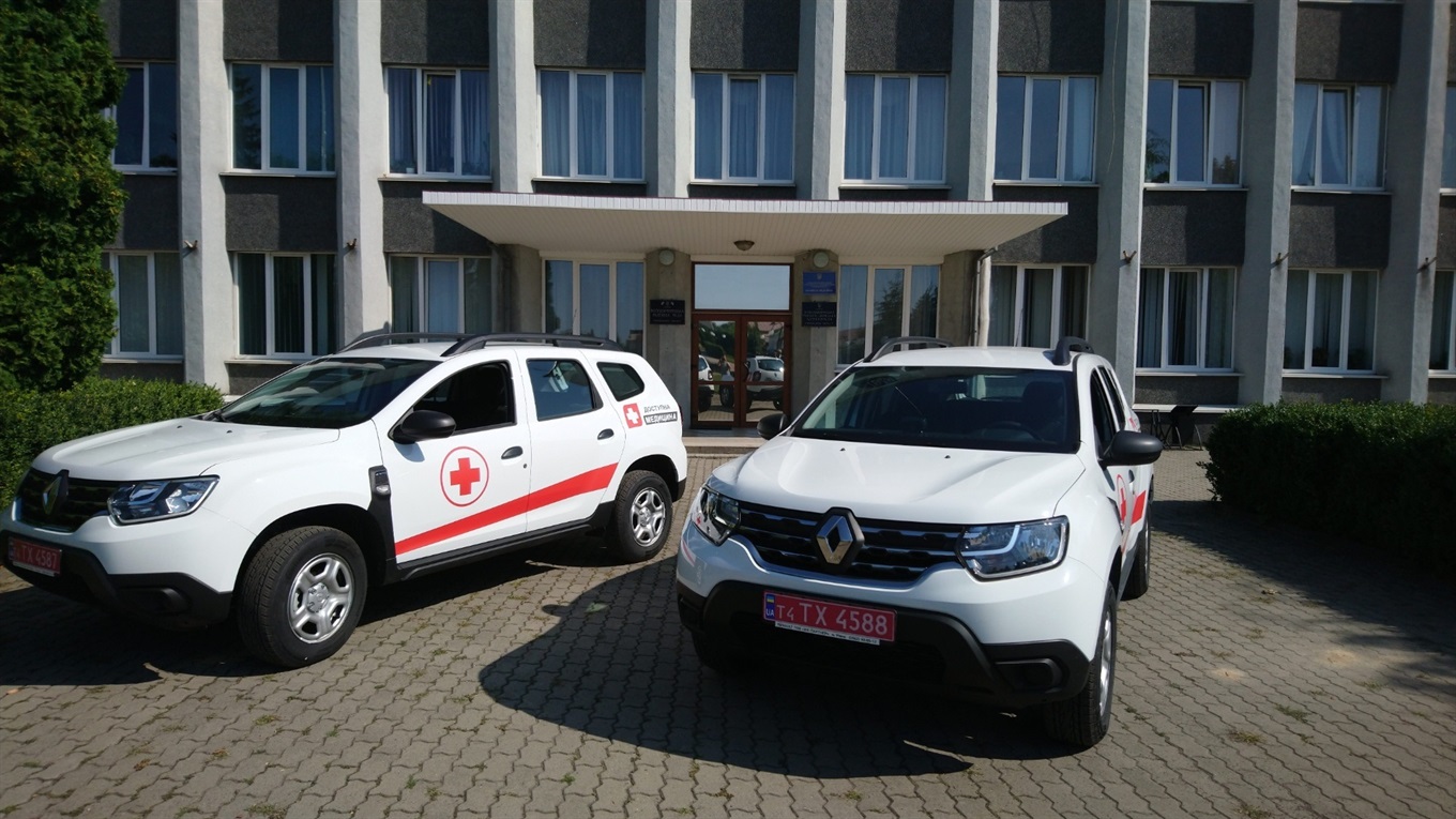 Сімейна медицина Володимиреччини отримала два позашляховики для лікарів Городця і Полиць