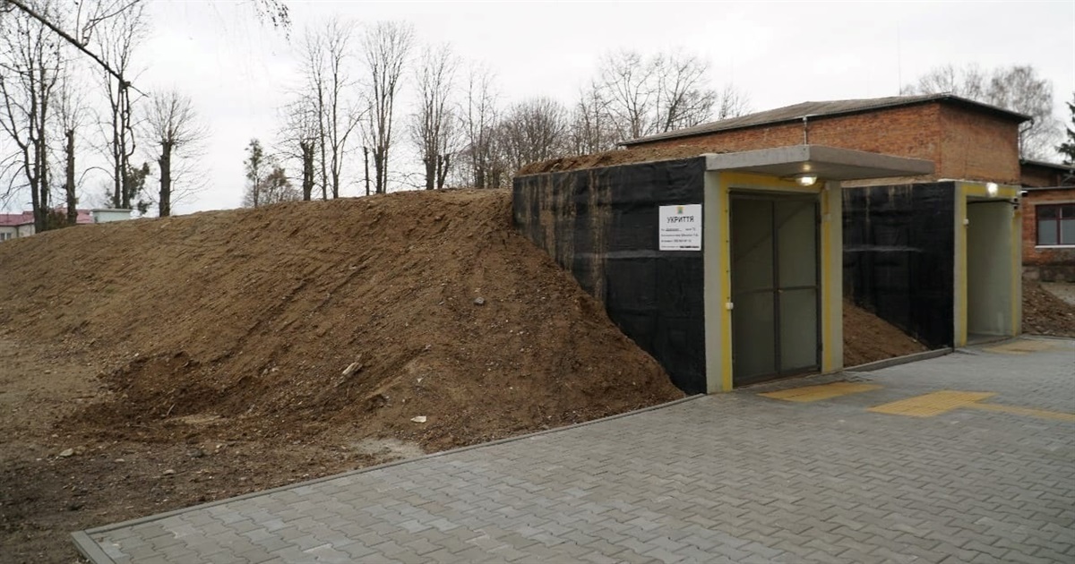 У Звягелі оштрафували таксиста, який віз людей до укриття в комендантську годину: коментар поліції