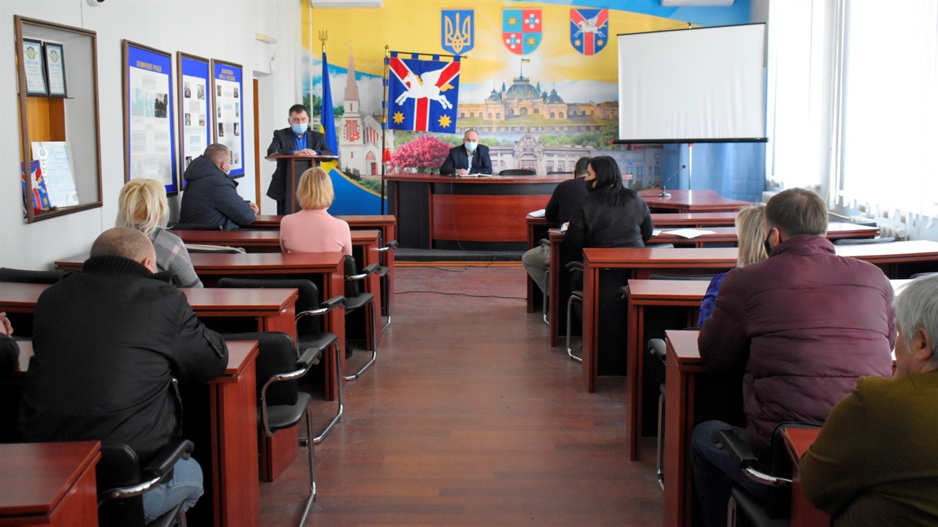Перевізники просять збільшити вартість проїзду до 6 і 4 гривень: провели громадські слухання