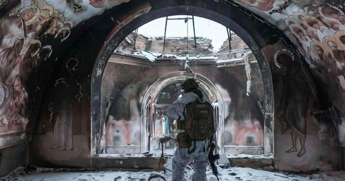 Костянтинівка у 15 світлинах фотографа Дієго Еррера. Місто руїн, згарищ, смерті та надії на життя