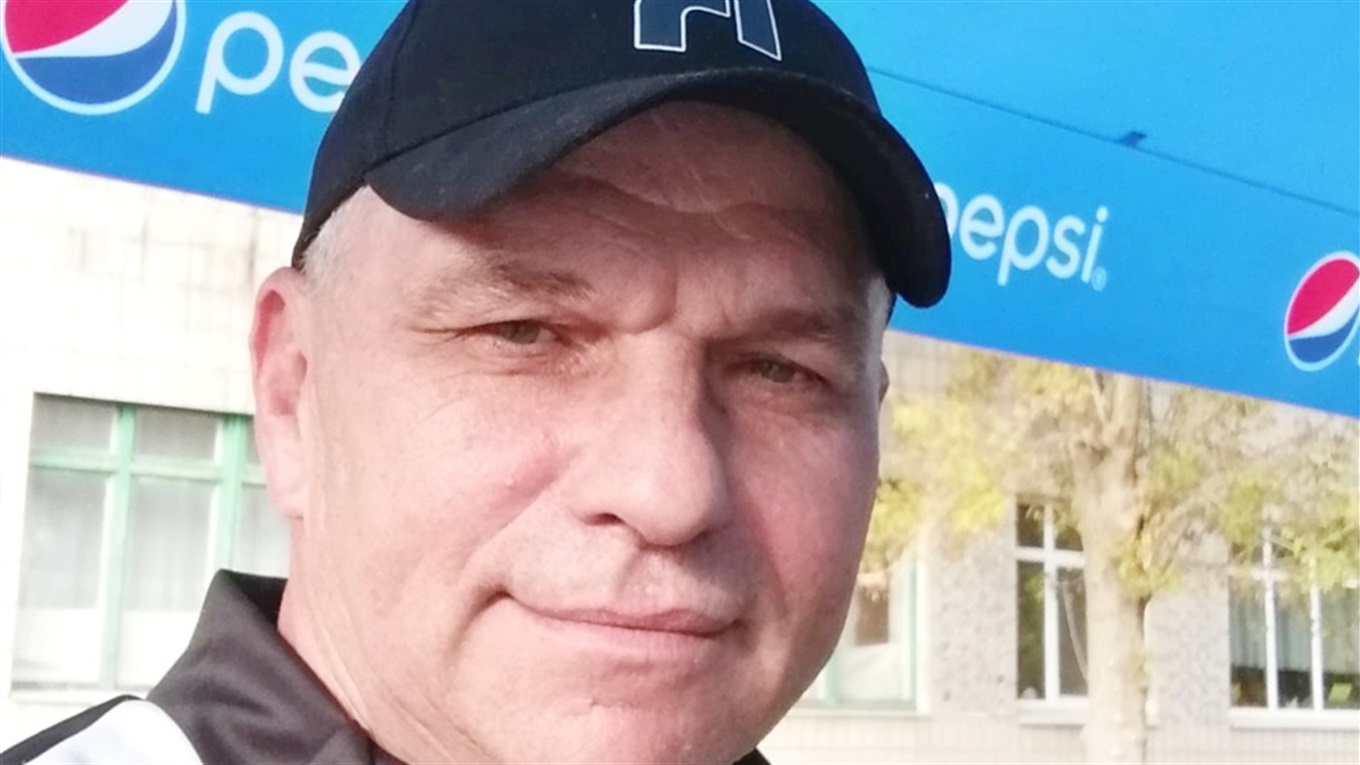 «Якщо таксист замовкає, значить десь накосячив». 10 незвичних запитань до водія таксі з Корюківки
