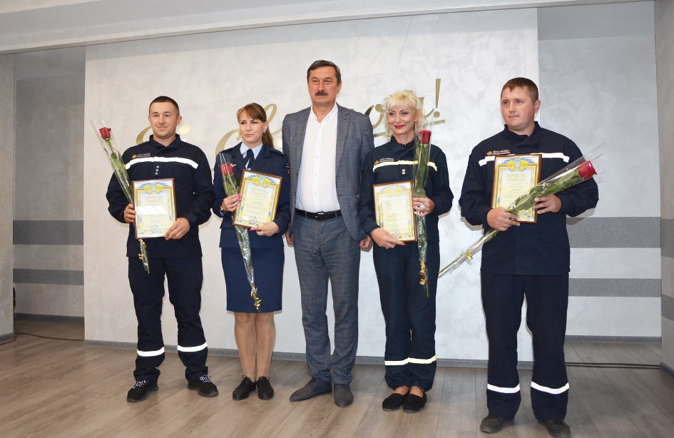 День рятувальника: співробітники 9-го пожежно-рятувального загону приймали вітання