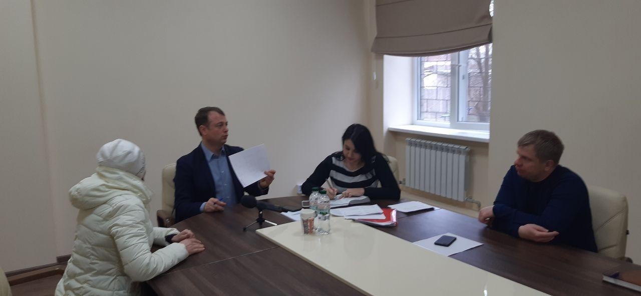 Покровчани прийшли до мера зі сподіванням на допомогу