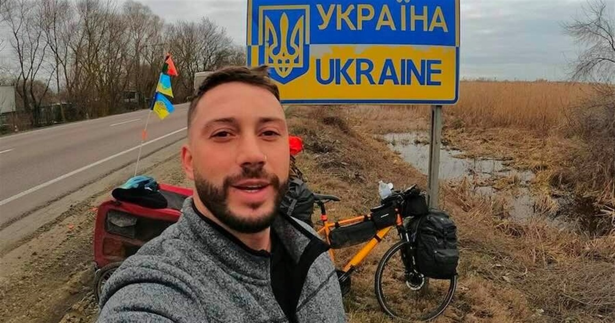 Три місяці на велосипеді Україною: Ізмаїл став останньою точкою туру португальця