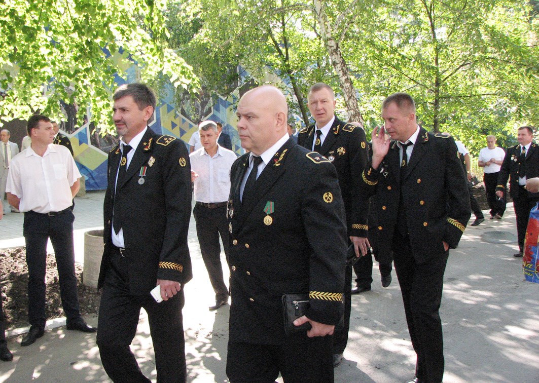 У Покровську вітали шахтарів регіону 