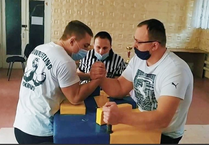 Покровчанин Вадим Никитенко став призером обласного чемпіонату з армспорту