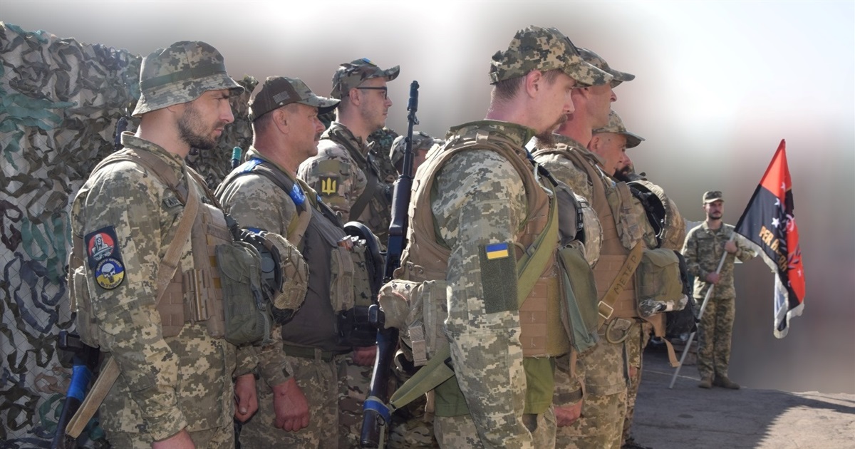 В 30 ОМБр відзначили захисників і захисниць України