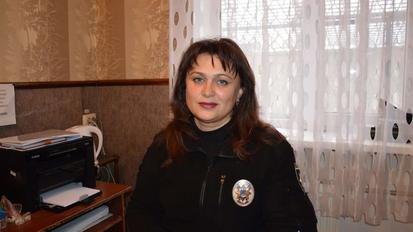 Як це — бути поліцейською: Наталія Рубан зі Сватівської поліції 16 років розслідує тяжкі злочини