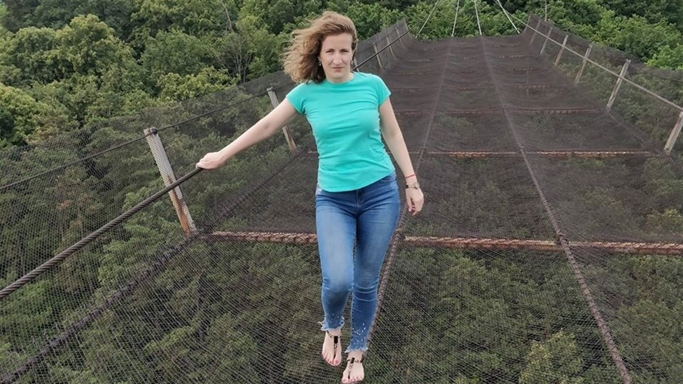 Анна Кравчук из Покровска сортирует 19 видов отходов. Почему это выгодно и что для этого нужно