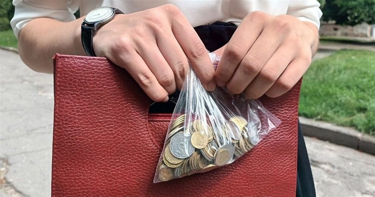 Акція «Смілива гривня»: у Переяславі можна здати монети у відділення банку для допомоги ЗСУ