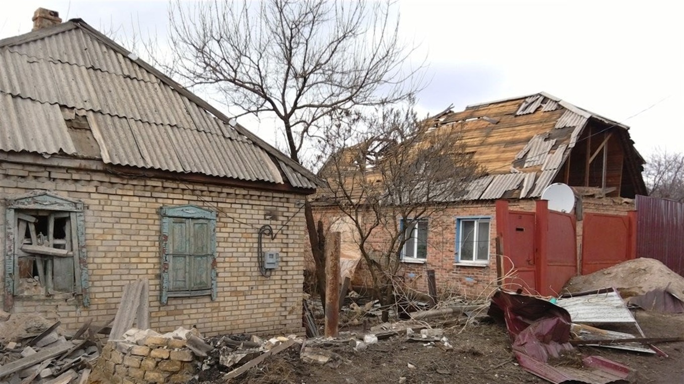 Заграница помогла: международники оплачивают ремонт жилья в прифронтовом Зайцево. В чем особенность?