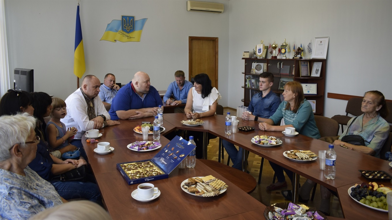 У міській раді відбулася зустріч з родинами Героїв України