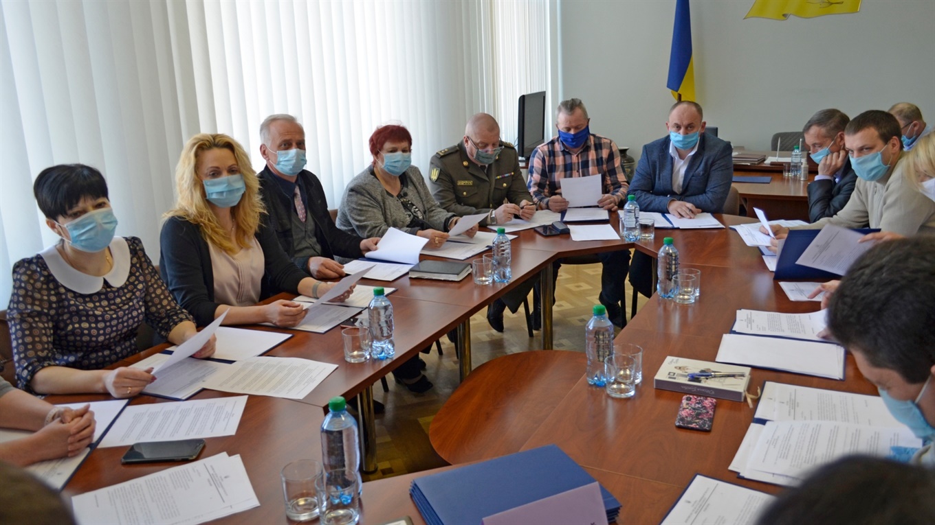 Міська рада компенсує вивіз побутового сміття у весняний період