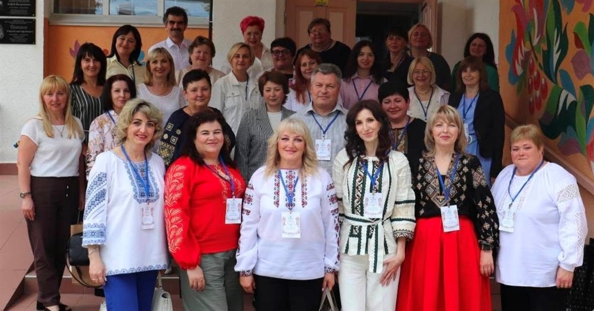На Старокостянтинівщині освітяни семи громад обговорили сучасні підходи до розвитку педагогів