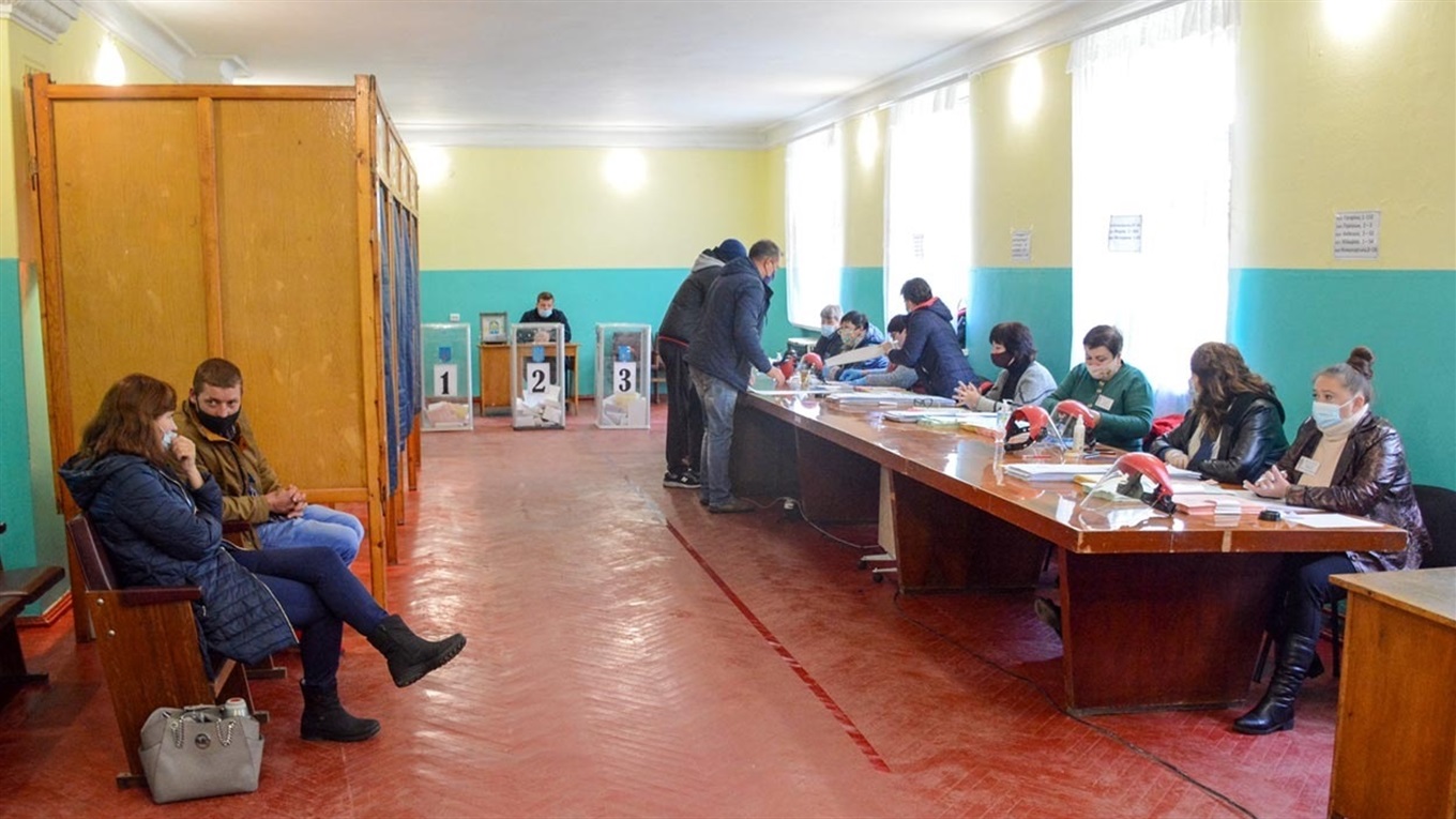 Виборчі дільниці на Кагарличчині і Ржищівщині відкрилися вчасно і працюють без порушень