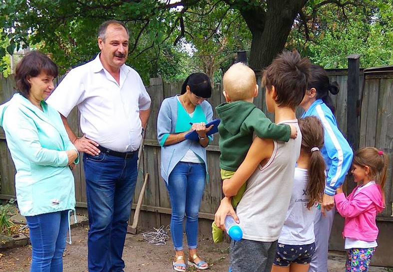 Районний центр соціальних служб: чверть століття поруч із людьми