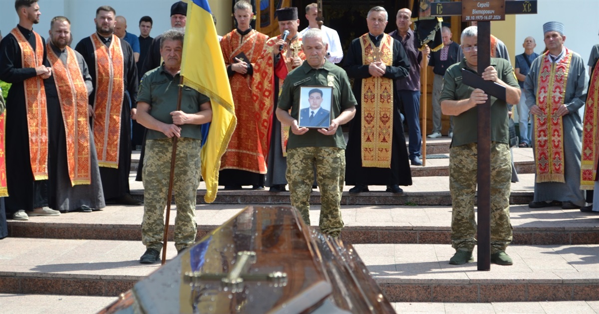 Той, хто віддавав останню честь Героям, сам повернувся «на щиті» – підполковник Ємельянов Сергій
