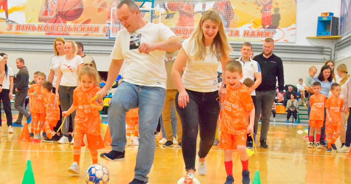 HomeNet та Барська ДЮСШ запустили новий проєкт «Footbik Kids»: спорт для наймолодших