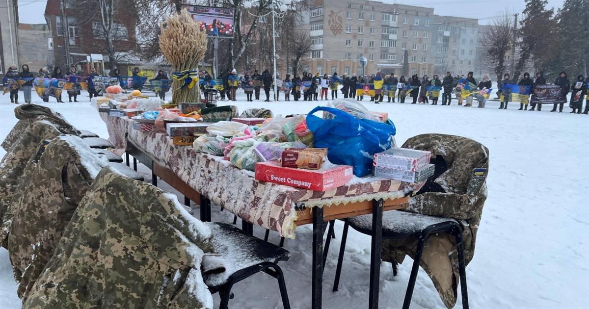 У Барі відбулася щомісячна акція на підтримку безвісти зниклих та полонених захисників