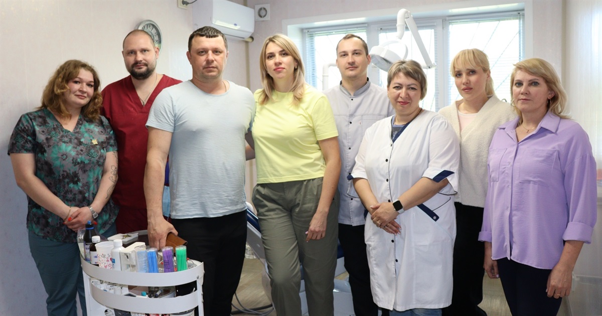 Три автівки для фронту й сотня військових без зубного болю: про бізнес та волонтерство подружжя Тюрі