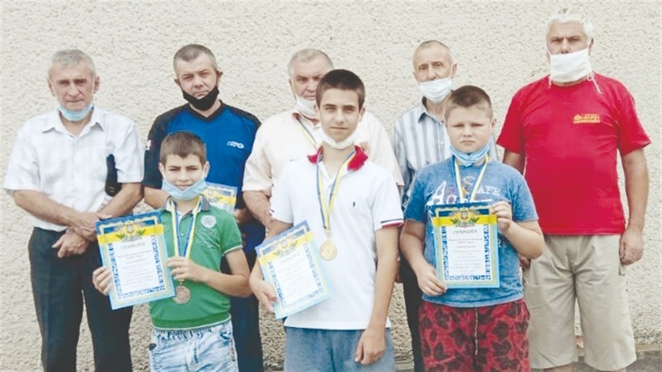 Відбувся турнір з шахів пам’яті Миколи Лісничука