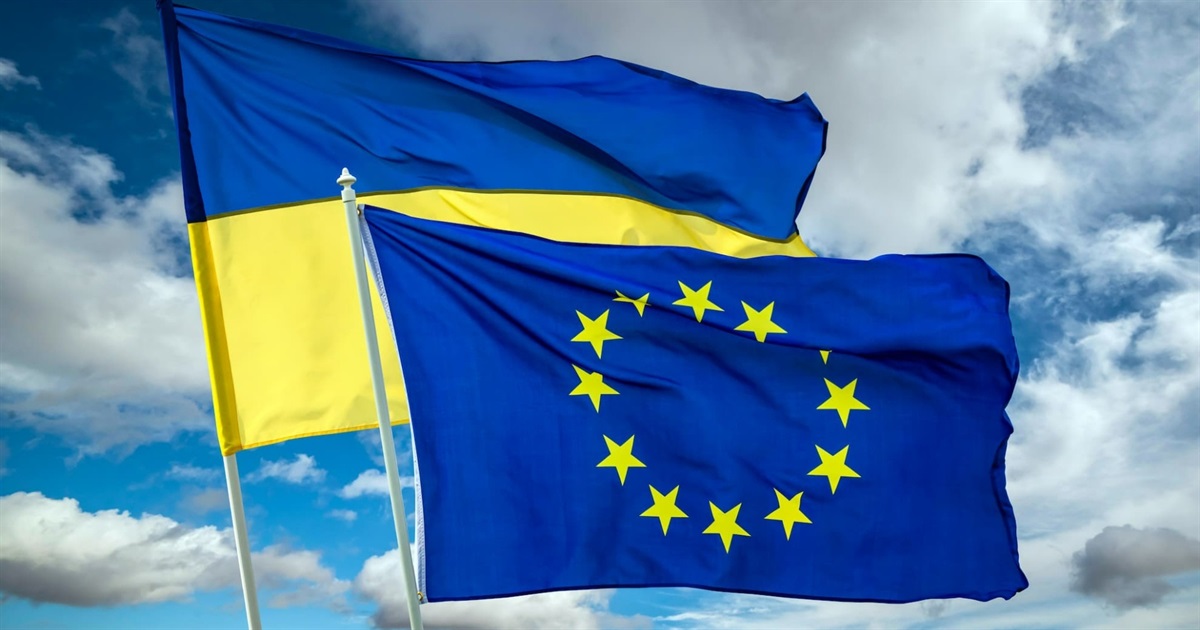 Нові правила вʼїзду до ЄС: що змінилося для українців