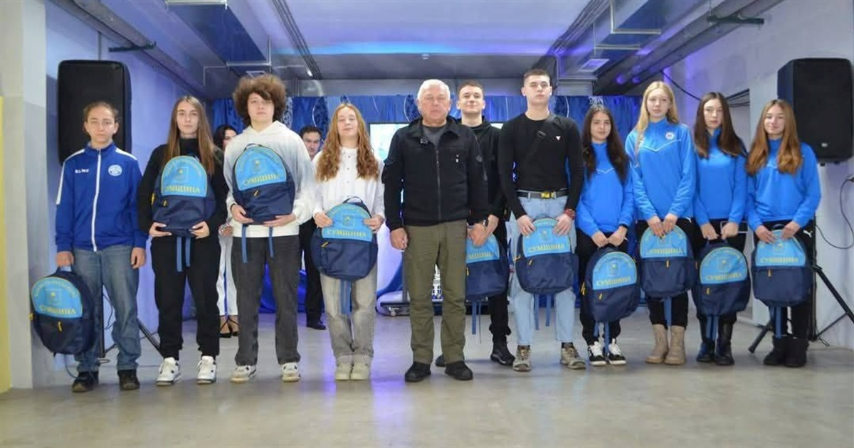 Миколаївських спортсменів відзначили цінними подарунками
