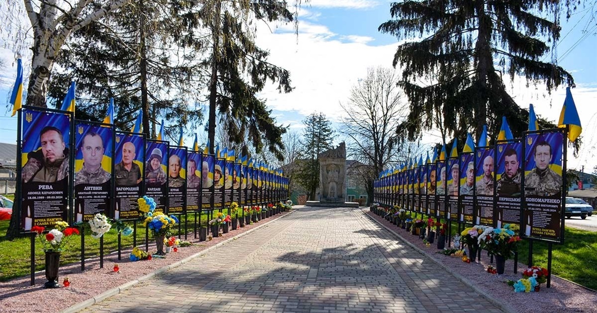 Алея Слави Героїв у Кагарлику поповнилася ще на 9 портретів полеглих воїнів