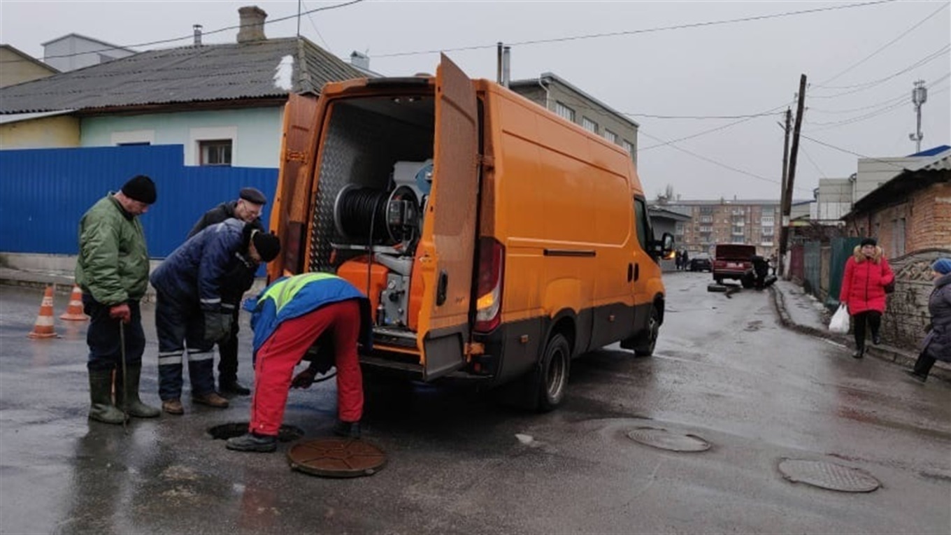 Каналізацію на Одеській вдалося очистити. Триває профілактика інших мереж