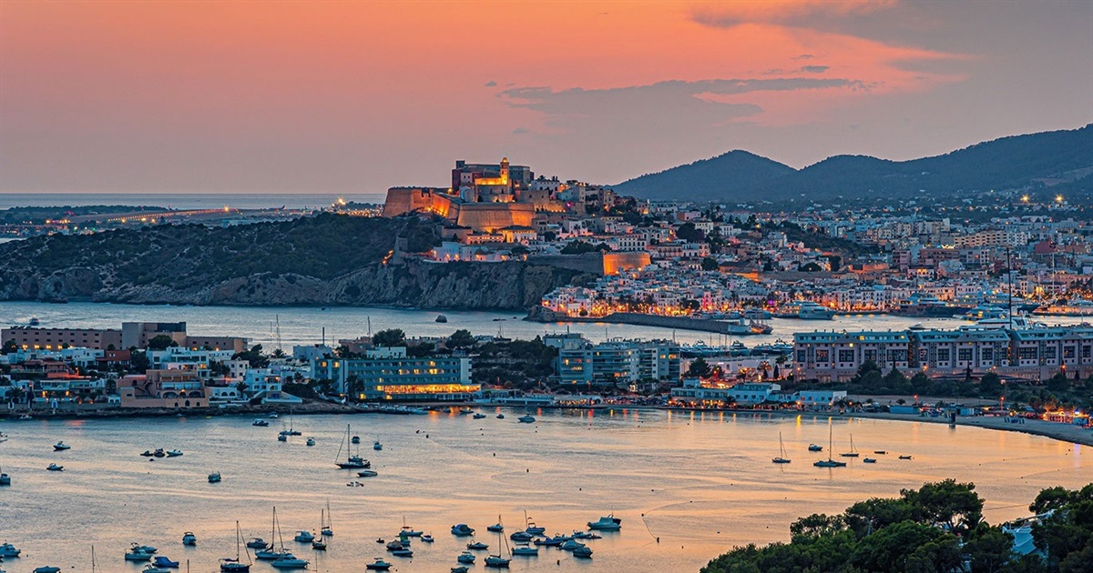 Майорка та Ібіца зачиняють двері. На Балеарських островах можуть обмежити кількість туристів