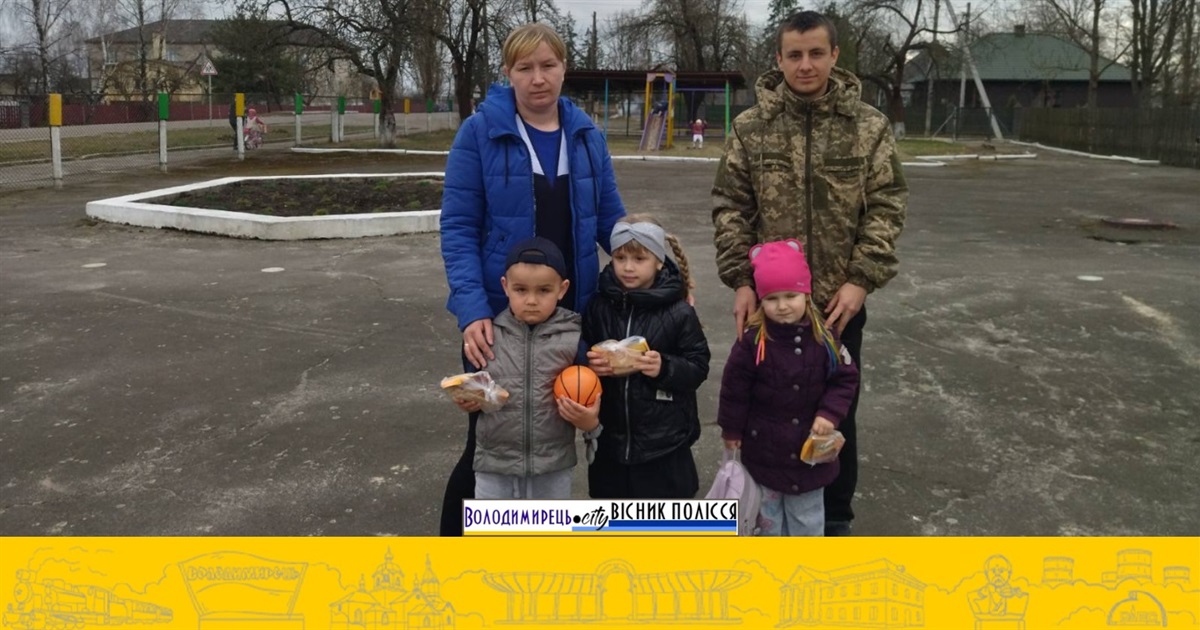 Діти з Зеленівської гімназії отримали подяку за підтримку від воїна