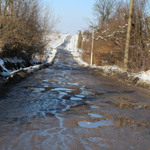 Дорога до міського кладовища