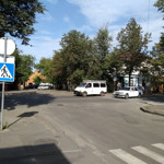 Перехрестя вулиць Грушевського та Толстого