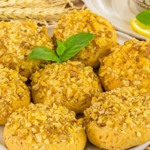Печиво медове з горіхами