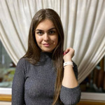 Аліна Діхтієвська, золота медаль, ліцей №1 імені Лесі Українки 
