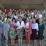 Ольга Цимбал та учительський колектив Петропавлівського ліцею №2