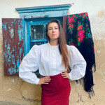  Юлія Пархомець: "Саджу полуничне поле та бігаю за індиками"
