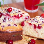 Вишневий пиріг на кефірі