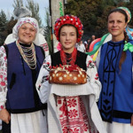 «Обряд бгання мідного короваю, як елемент весільної традиції села Хлібодарівка»