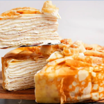 Класичний млинцевий торт зі сметанним кремом