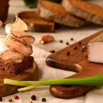 Сало в шоколаді з морською сіллю