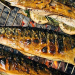 Риба з лимоном і часником на мангалі (решітці)